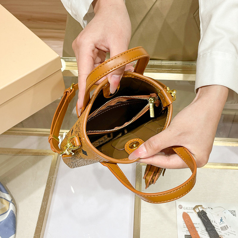 Tas Mini Kulit Asli Hong Kong  - Luxury Bags Hong Kong ulasan dan harga