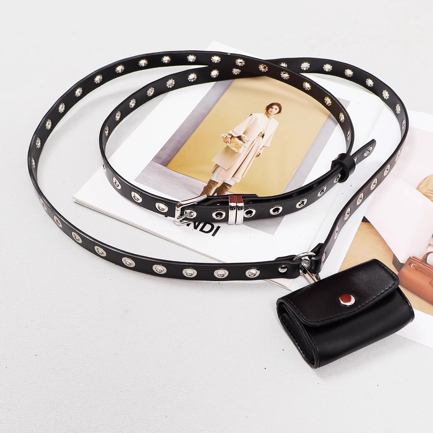 Tas Kulit Asli Hitam untuk Wan - Belt Bag Leather Wide ulasan dan harga